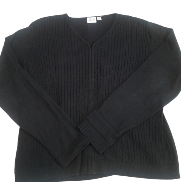 Tail Cable Knitted Black Zippered Cardigan.  L - Picture 6 of 13